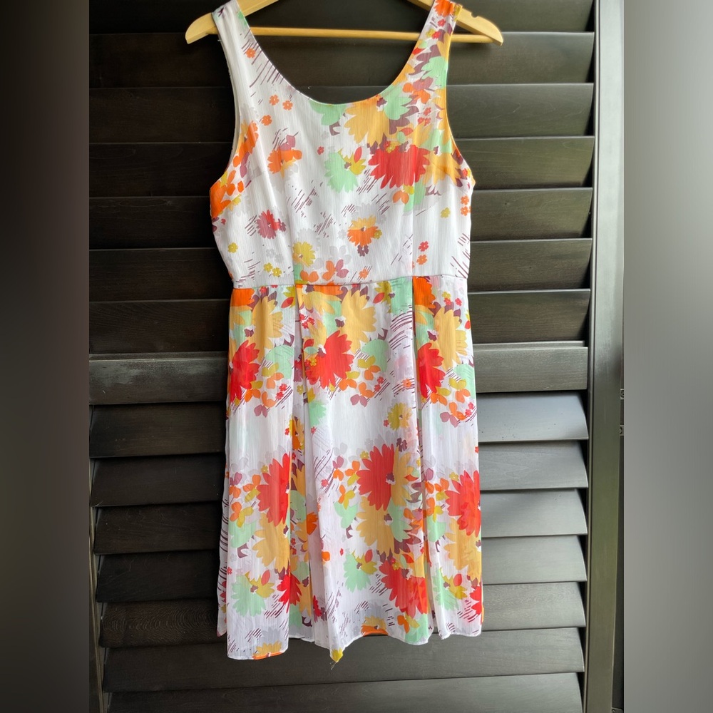 Lily White Women’s Boho Floral Sleeveless Dress Size Medium